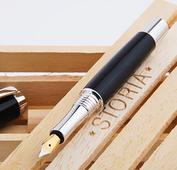 ボルツァーノの木製筆記具 